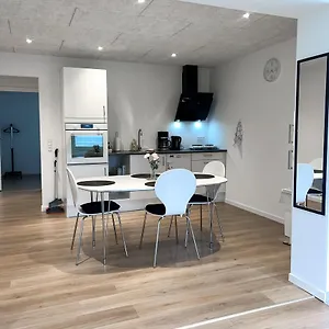 The Heart Of By Kirija Apartament